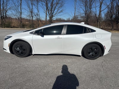 2024 Toyota Prius LE
