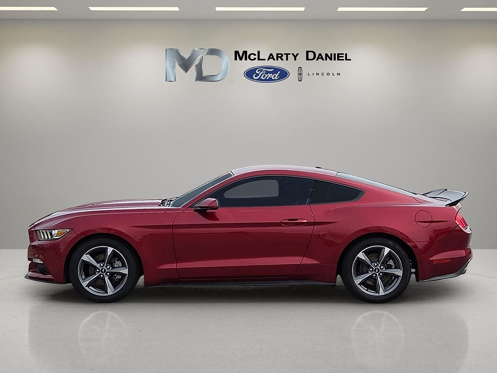2015 Ford Mustang EcoBoost Premium