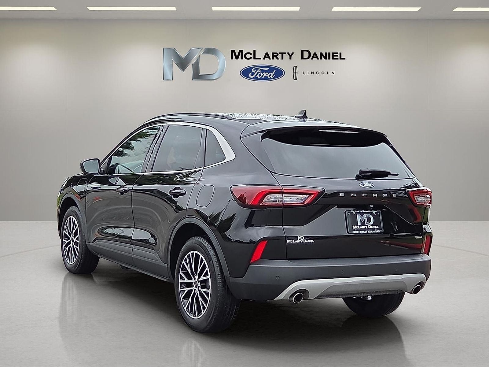 2025 Ford Escape Plug-In Hybrid Base