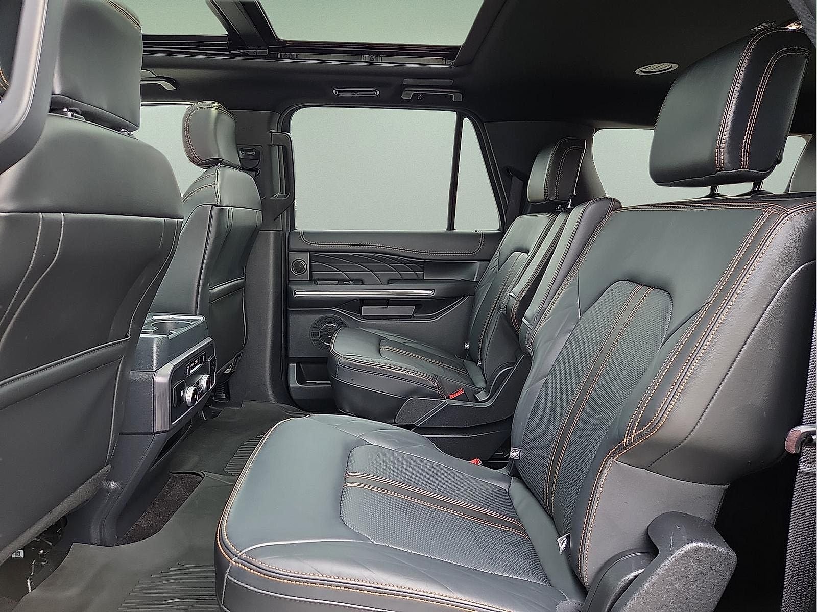 2022 Ford Expedition Max Platinum