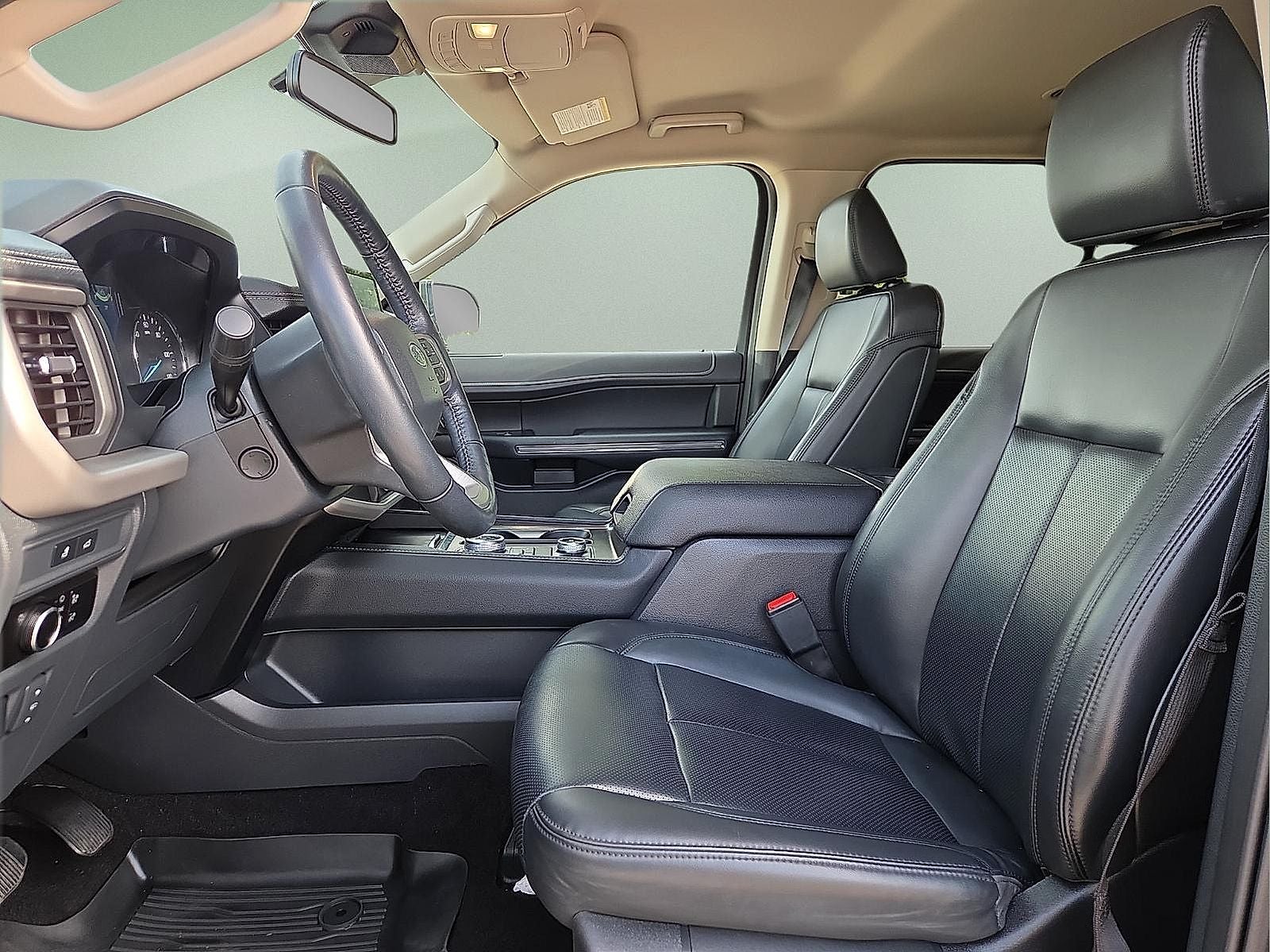 2023 Ford Expedition XLT
