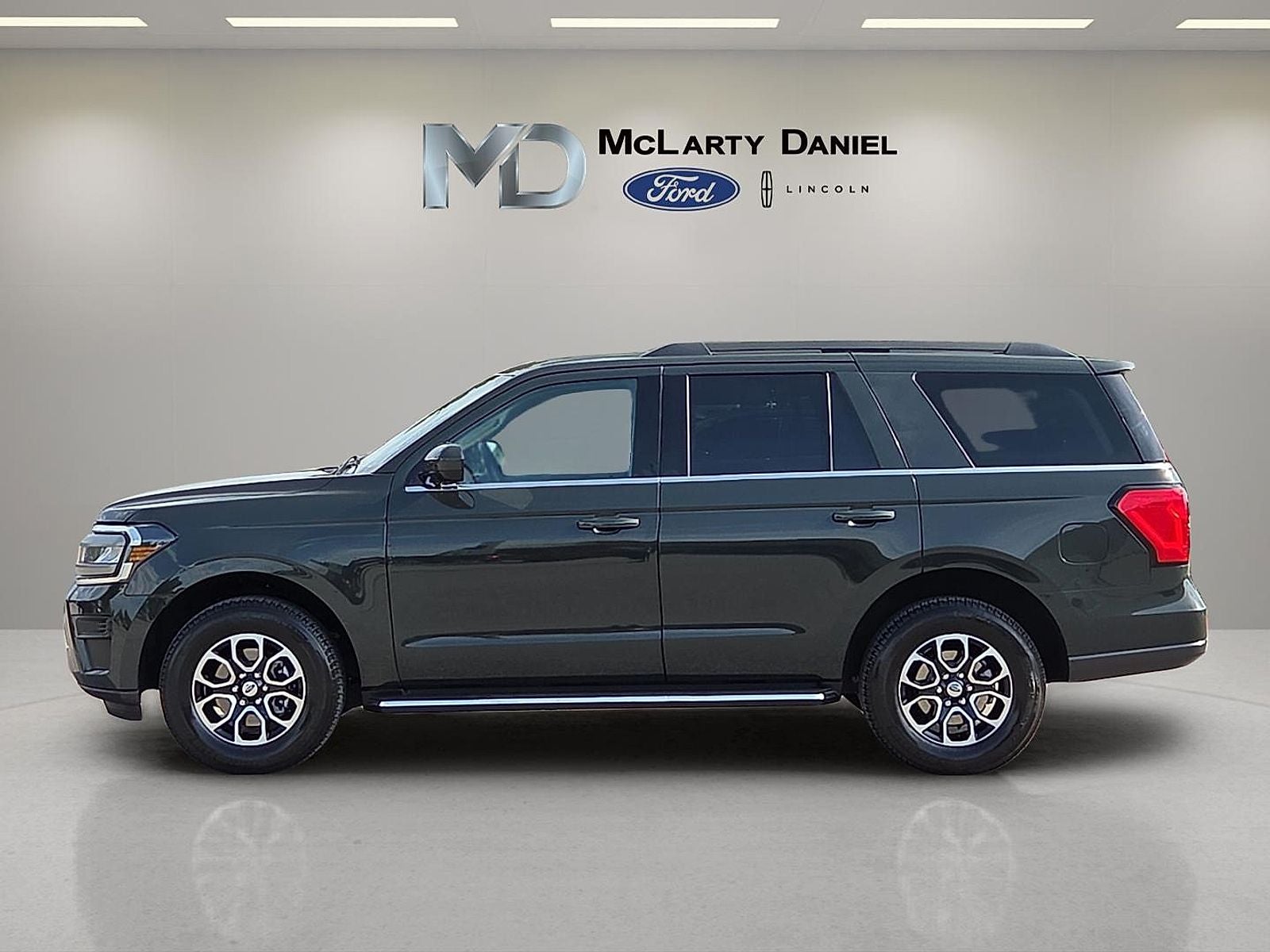 2023 Ford Expedition XLT