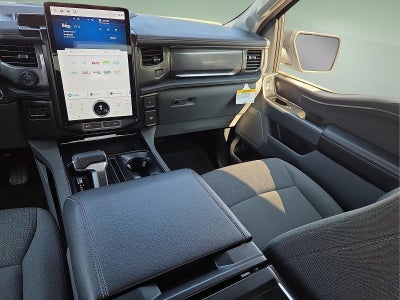 2024 Ford F-150 Lightning Flash