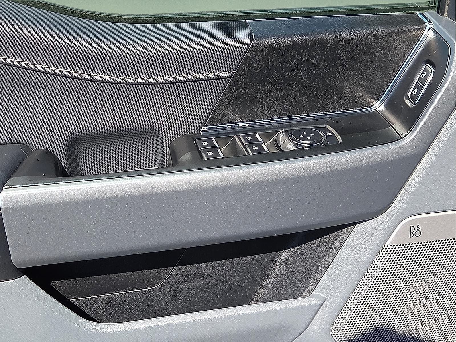 2024 Ford F-150 Lightning Flash