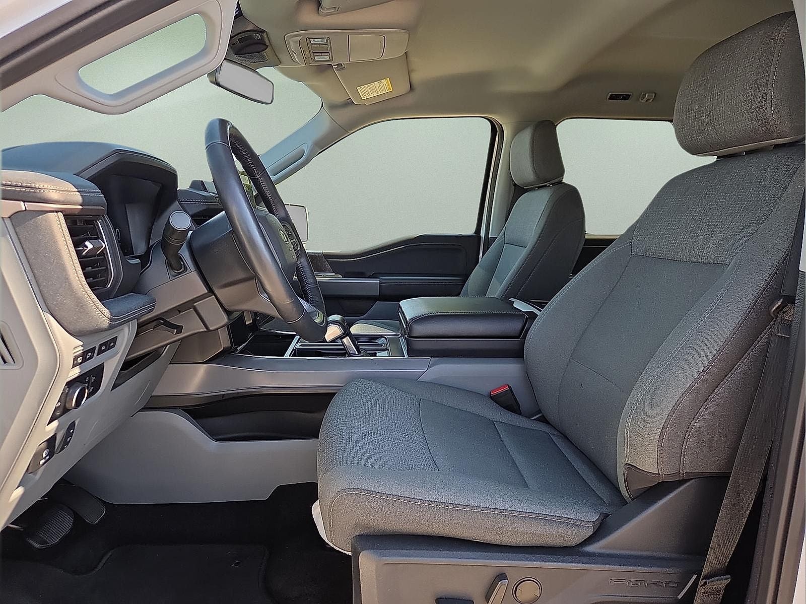 2024 Ford F-150 Lightning Flash