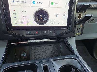 2024 Ford F-150 Lightning Flash