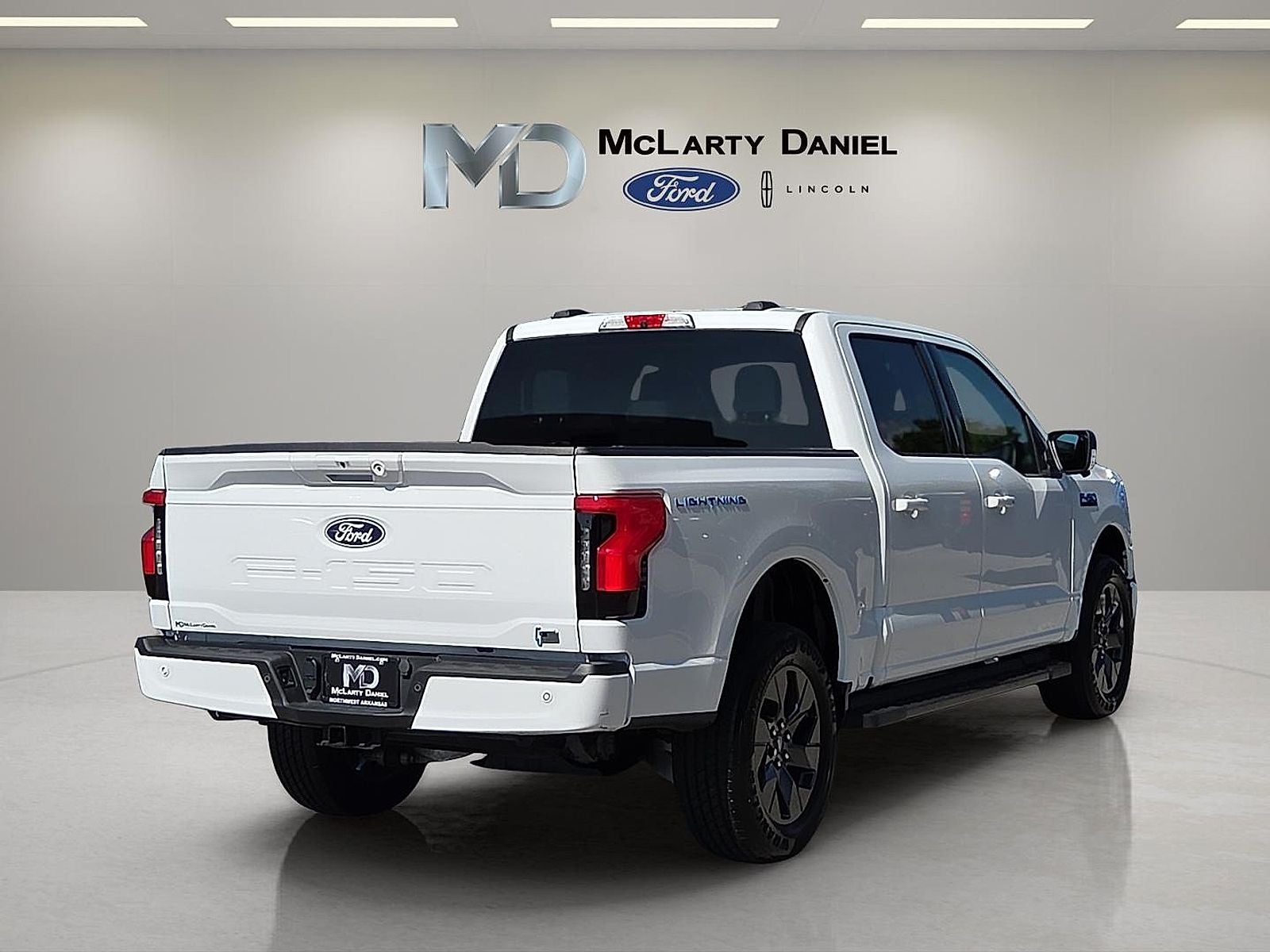 2024 Ford F-150 Lightning Flash