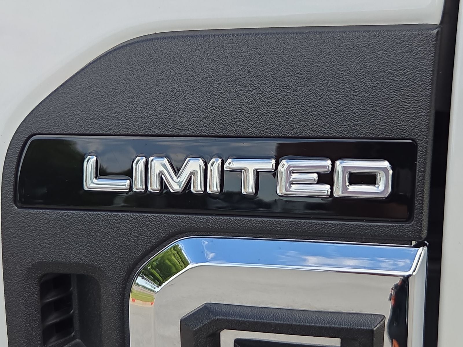 2024 Ford F-250SD Limited