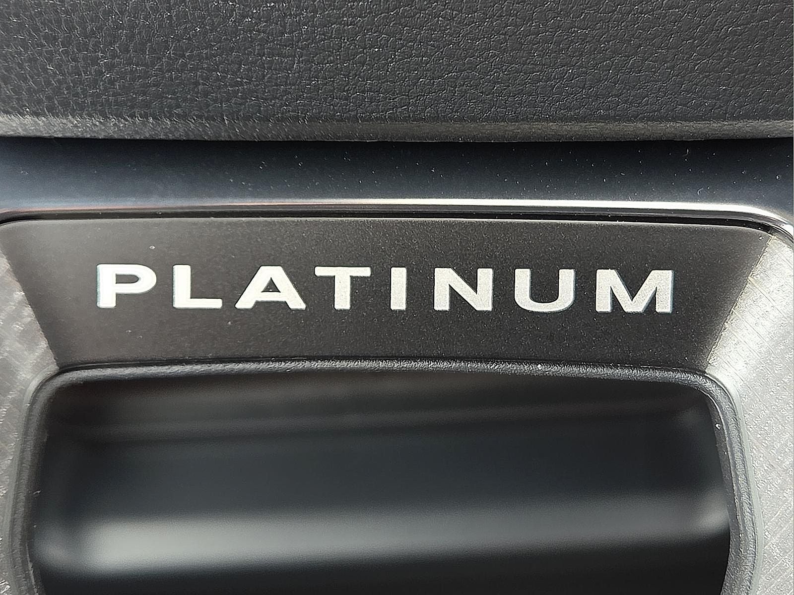 2025 Ford F-250SD Platinum