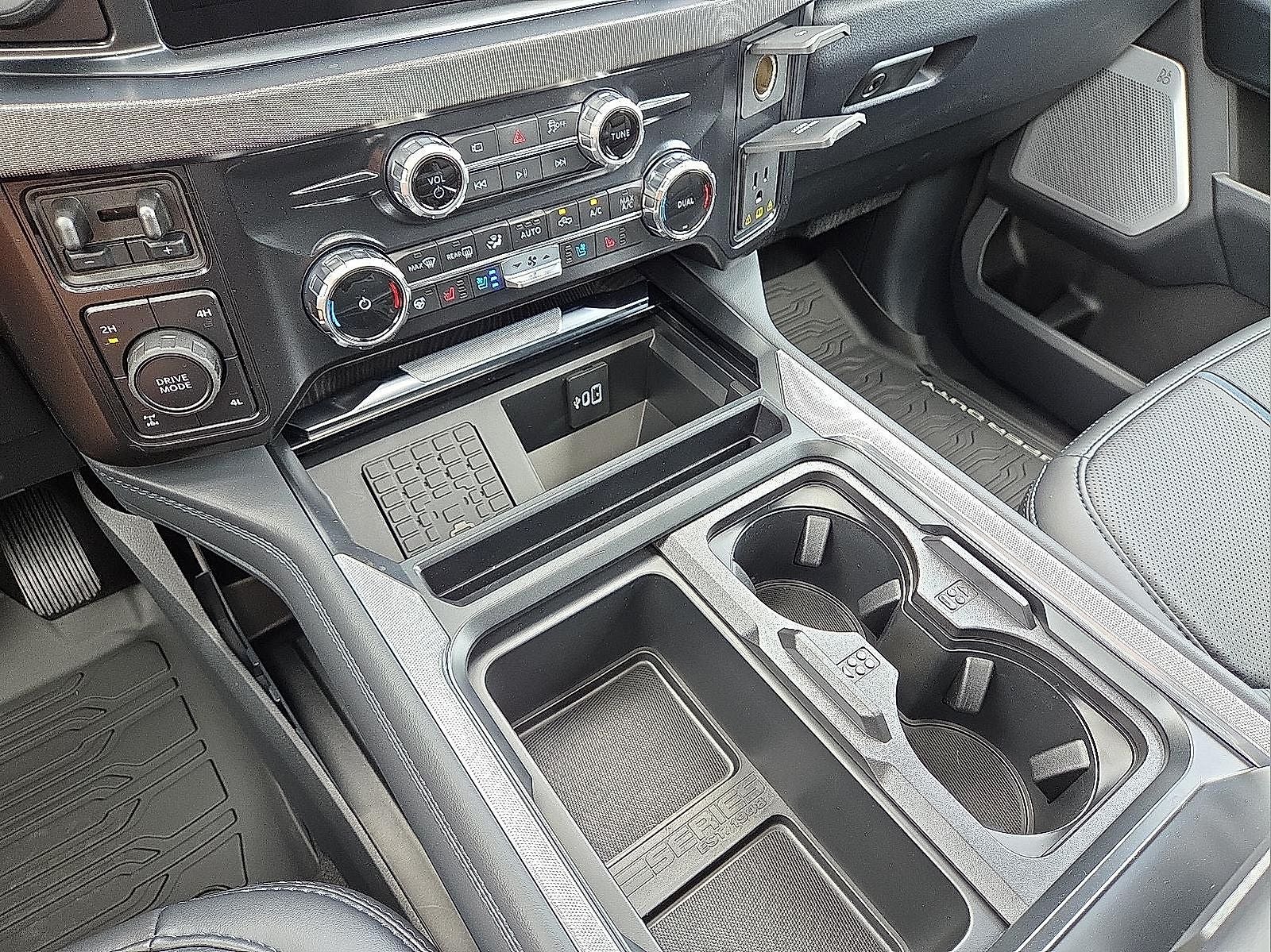2025 Ford F-250SD Platinum