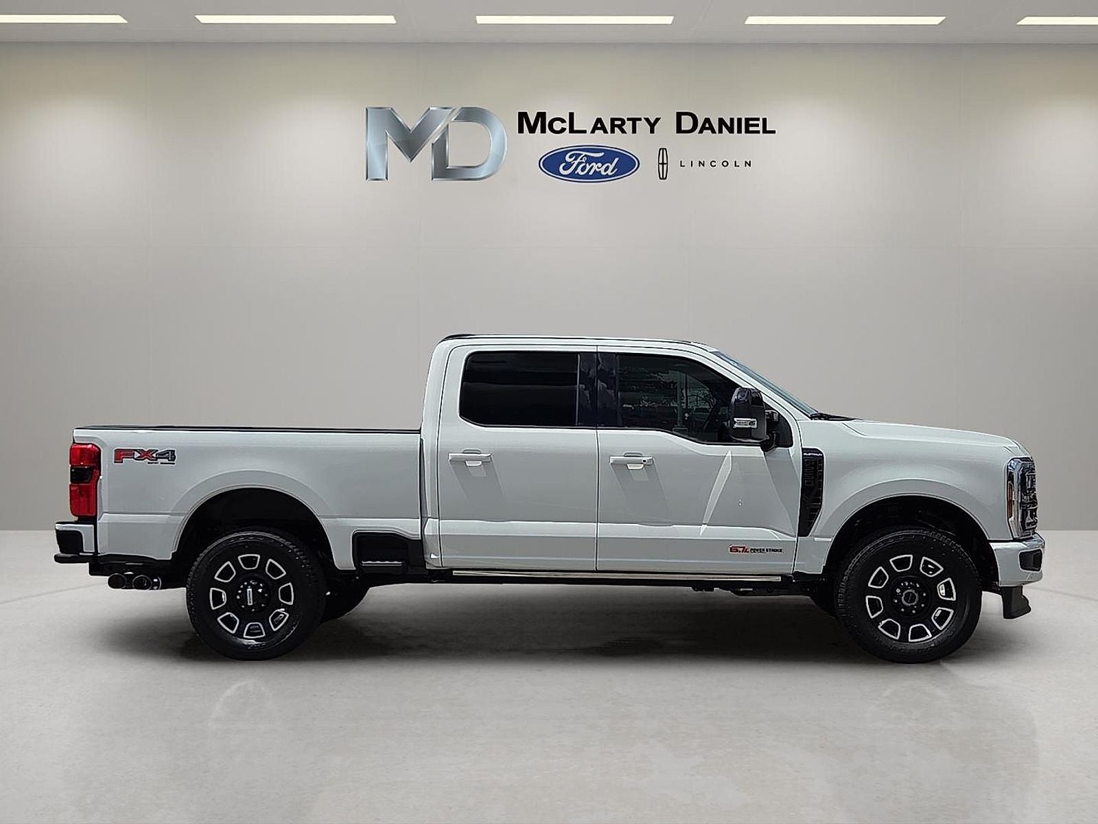 2025 Ford F-250SD Platinum