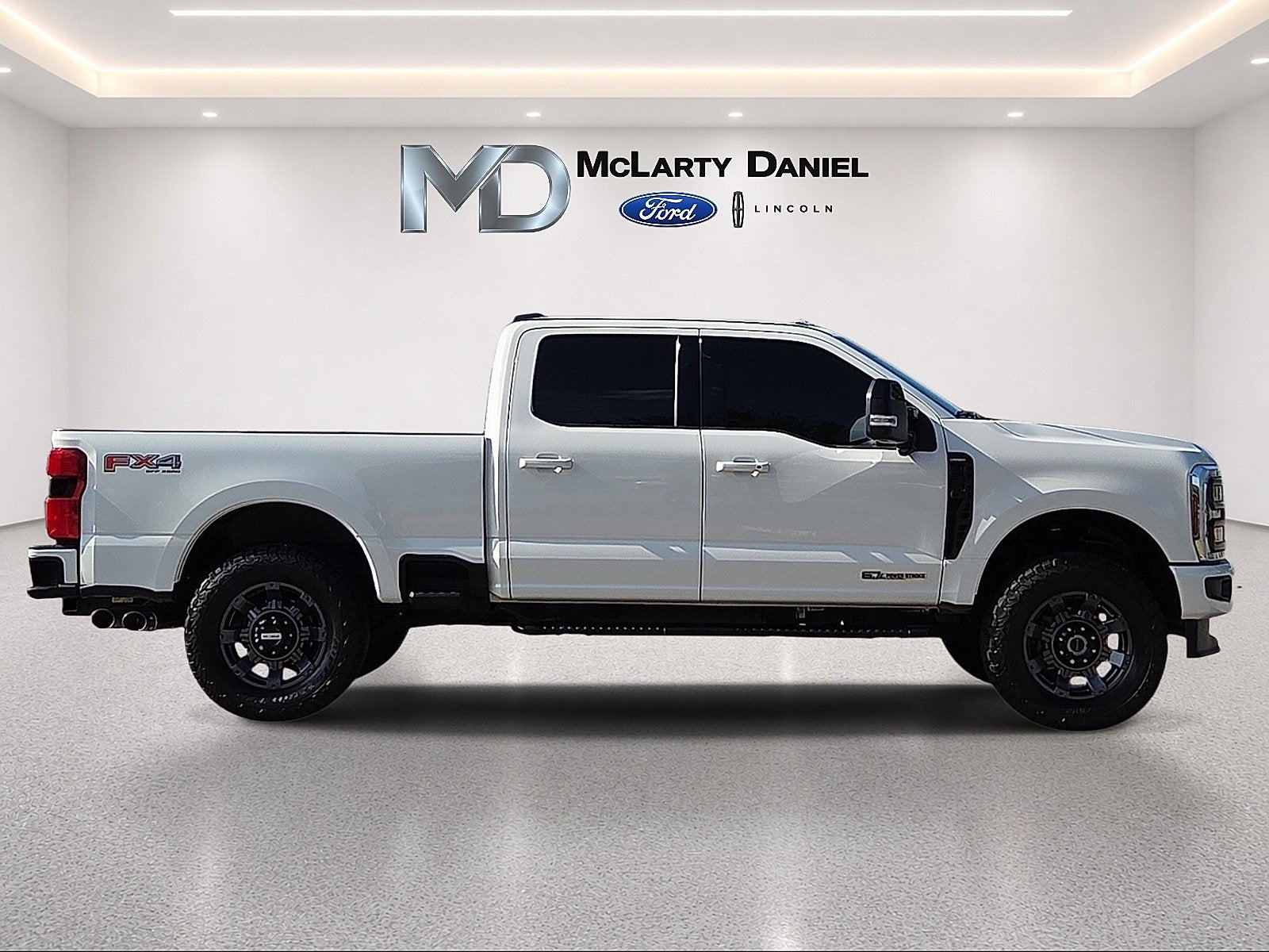 2024 Ford F-350SD Lariat