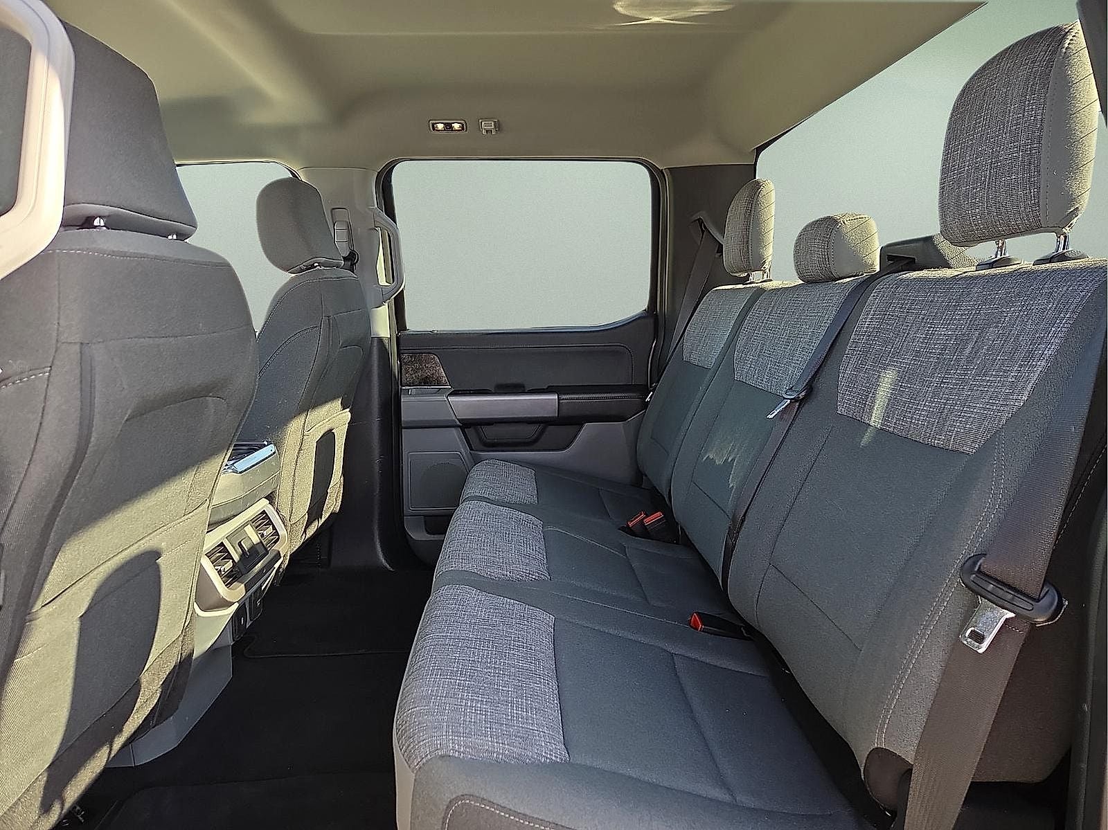 2023 Ford F-150 Lightning XLT