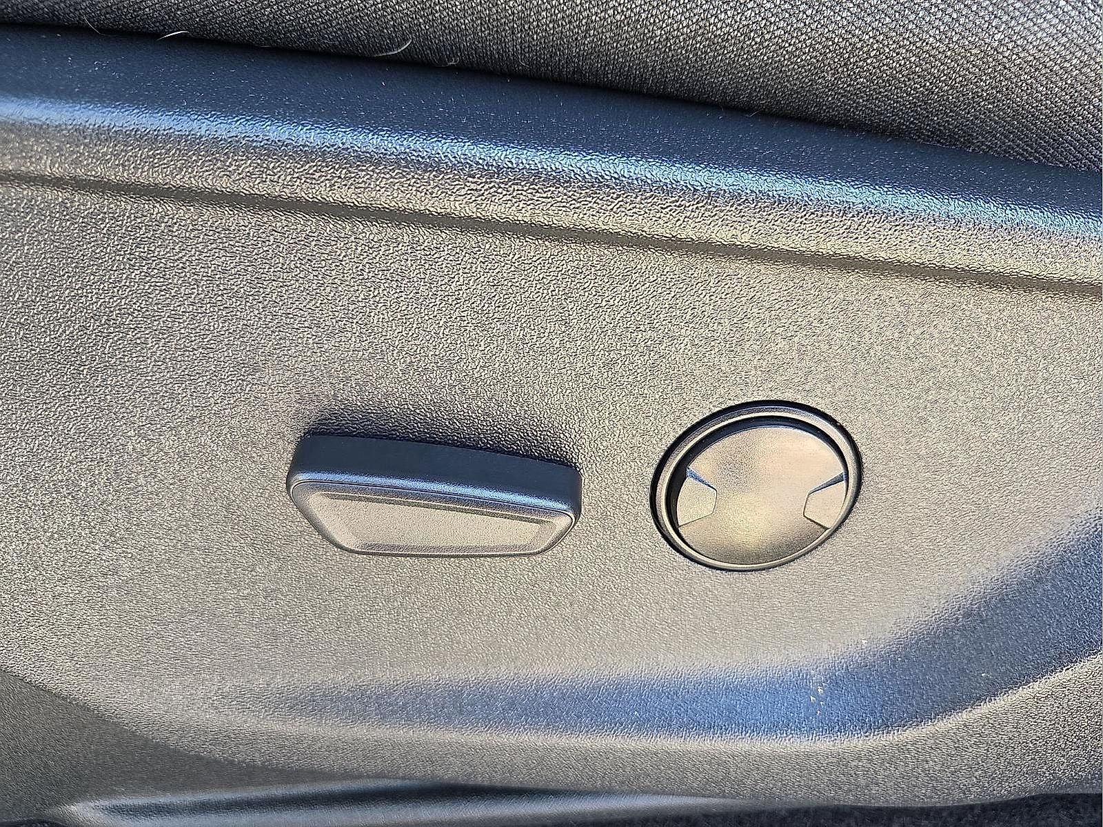 2024 Ford F-150 Lightning XLT