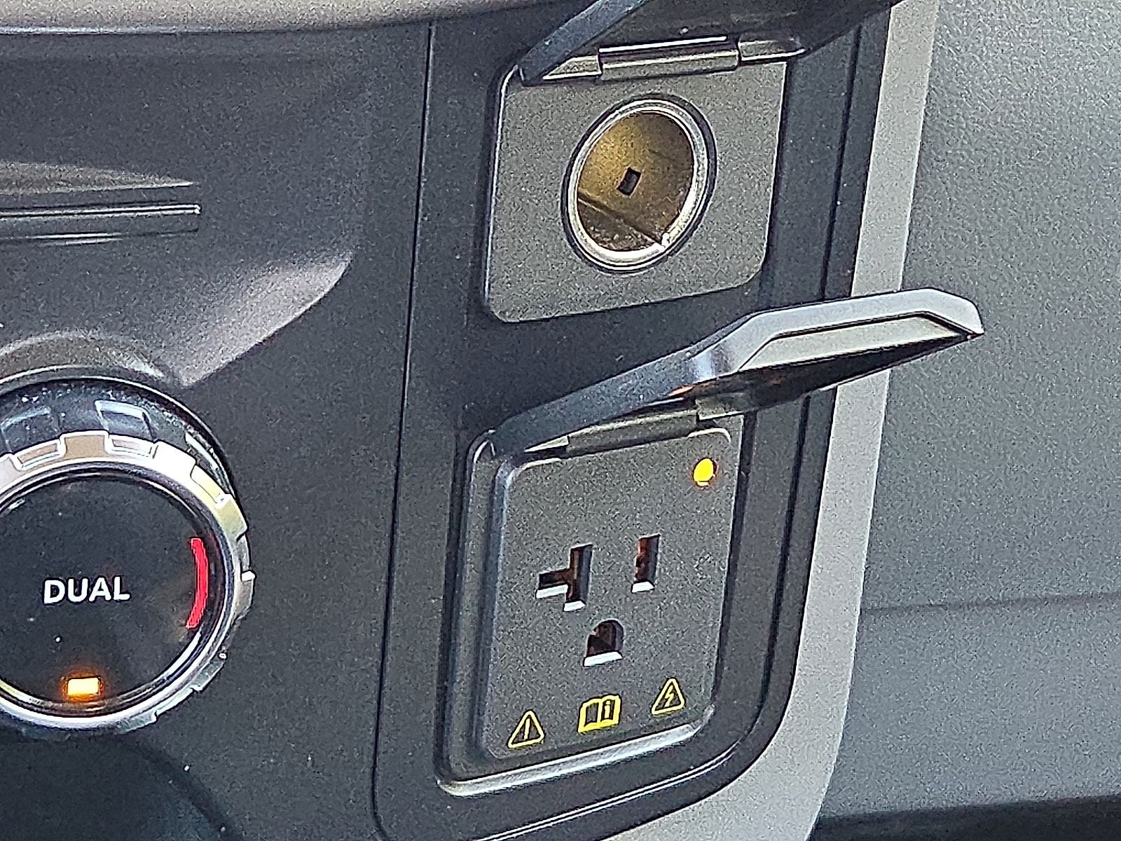 2024 Ford F-150 Lightning XLT