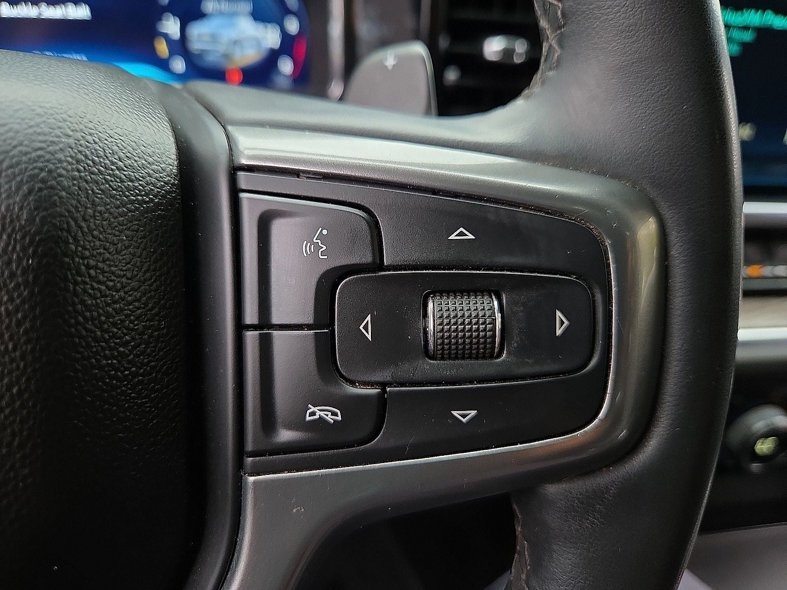 2024 Chevrolet Silverado 1500 LT LT1