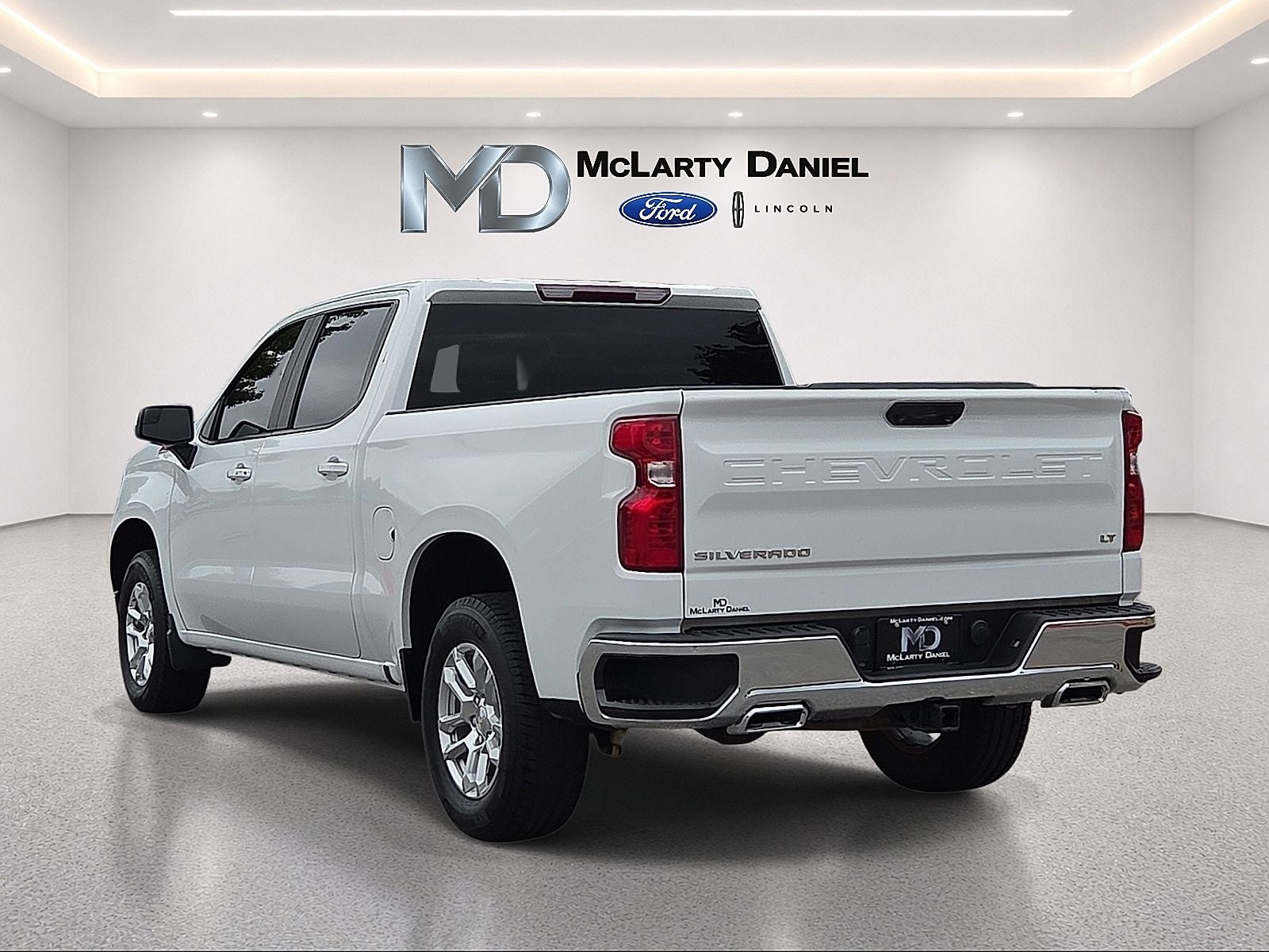 2024 Chevrolet Silverado 1500 LT LT1