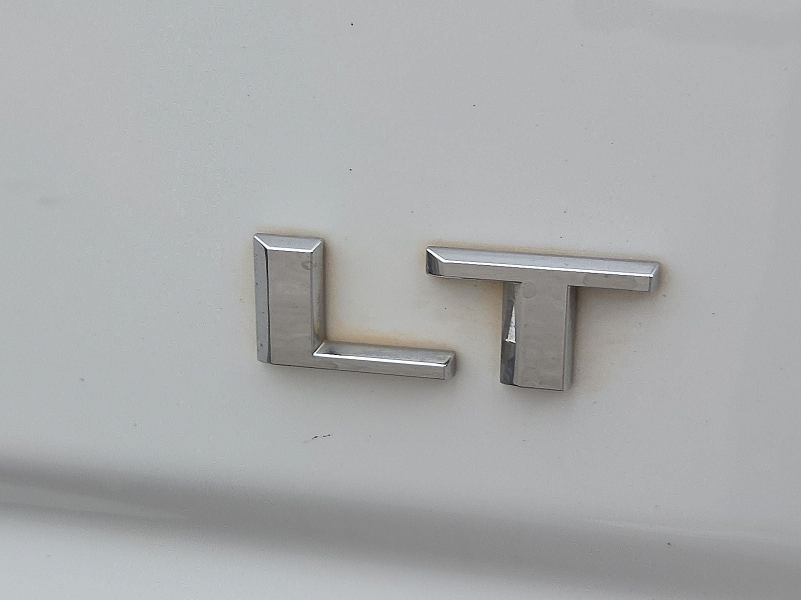 2024 Chevrolet Silverado 1500 LT LT1
