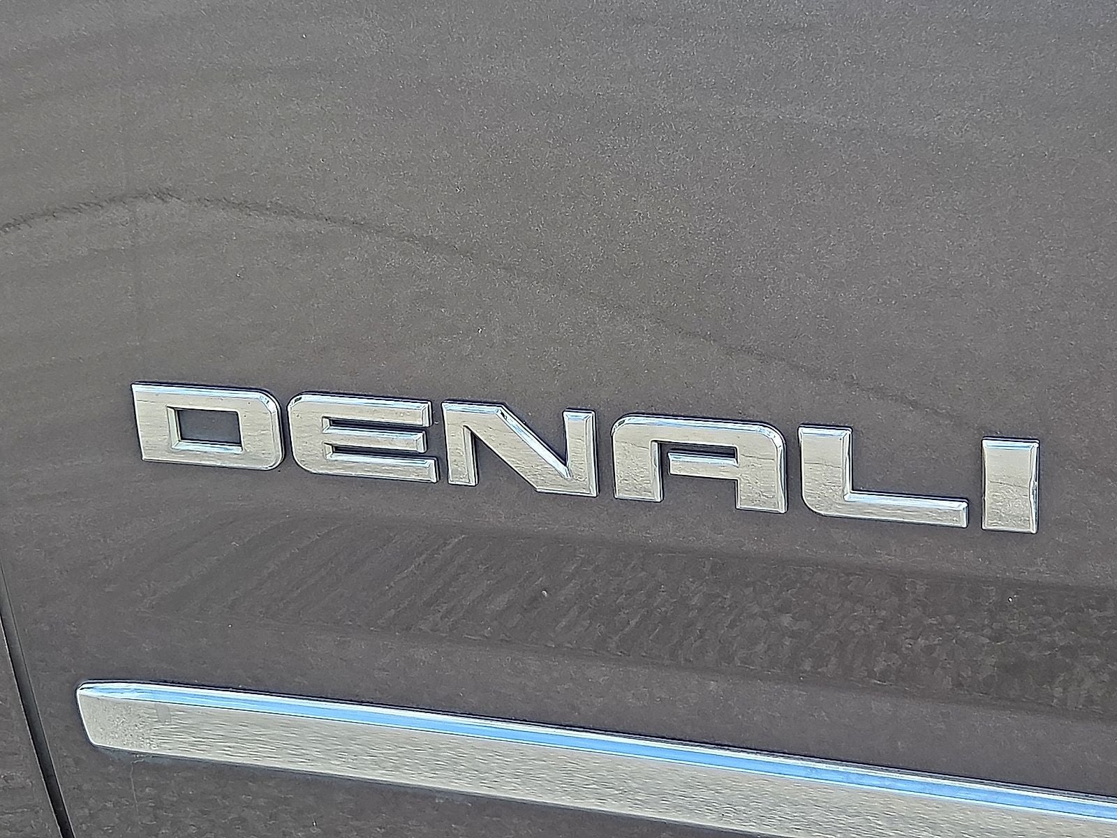 2017 GMC Yukon Denali