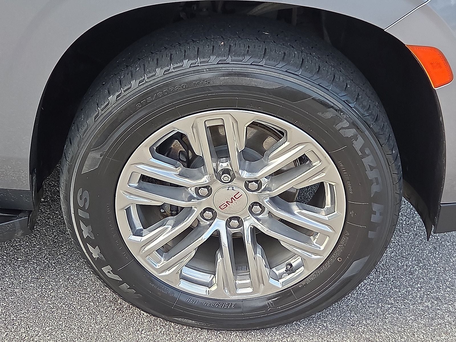 2021 GMC Yukon XL SLT