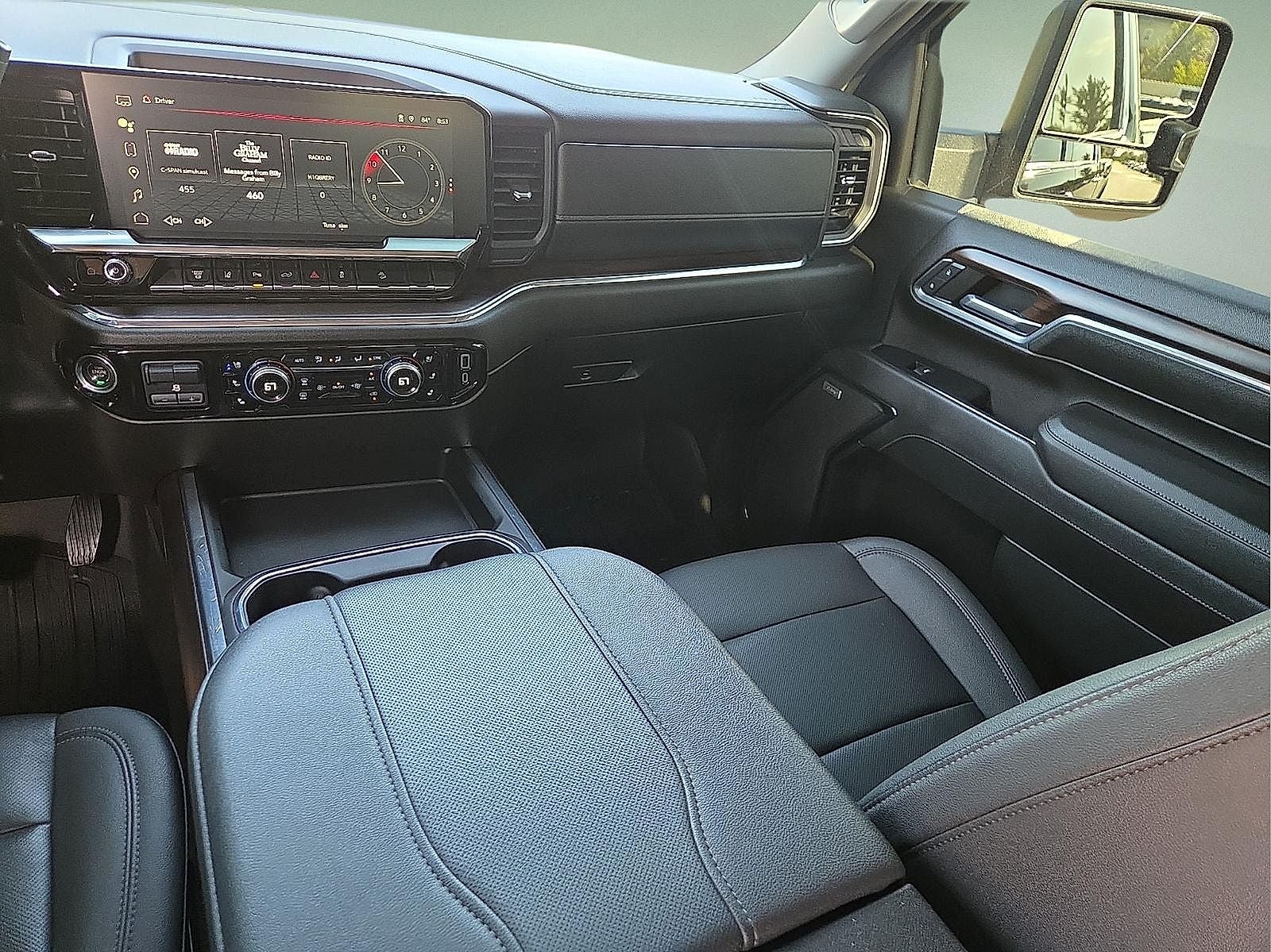 2024 GMC Sierra 2500HD SLT