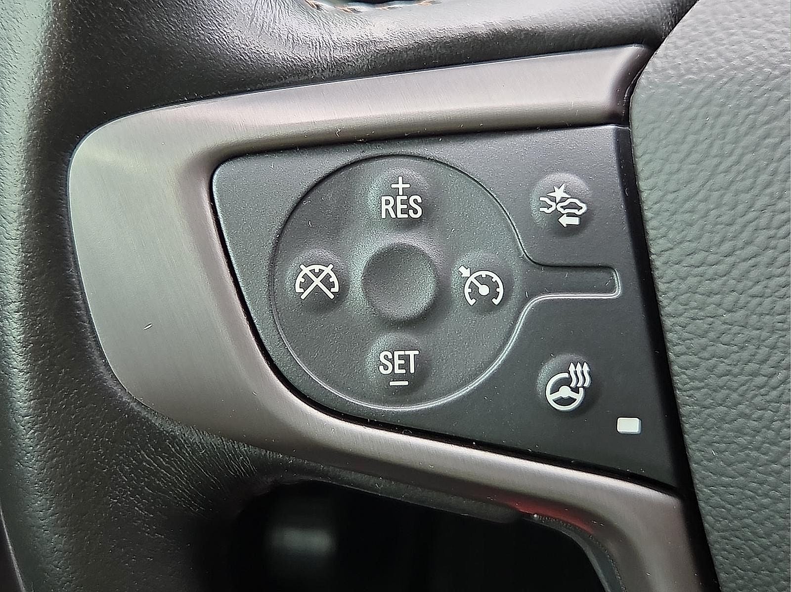 2022 GMC Canyon AT4 w/Leather