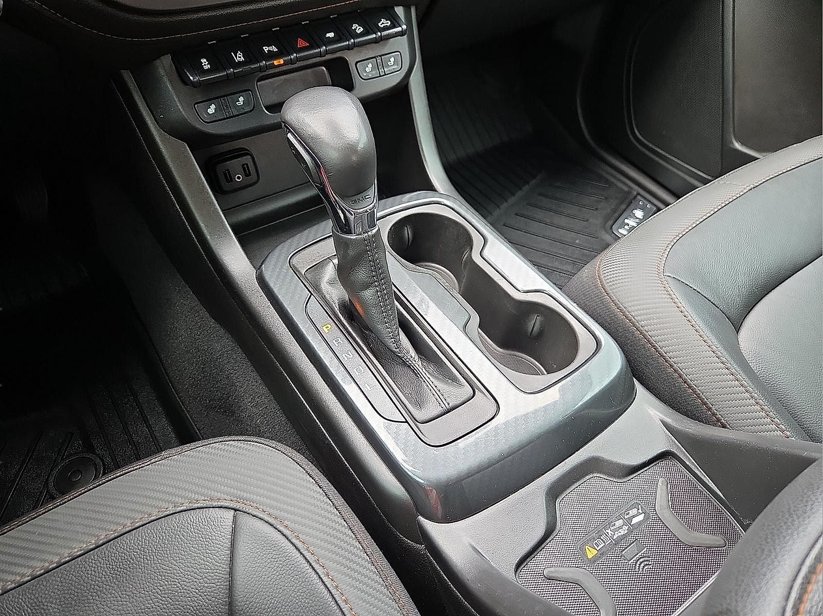 2022 GMC Canyon AT4 w/Leather