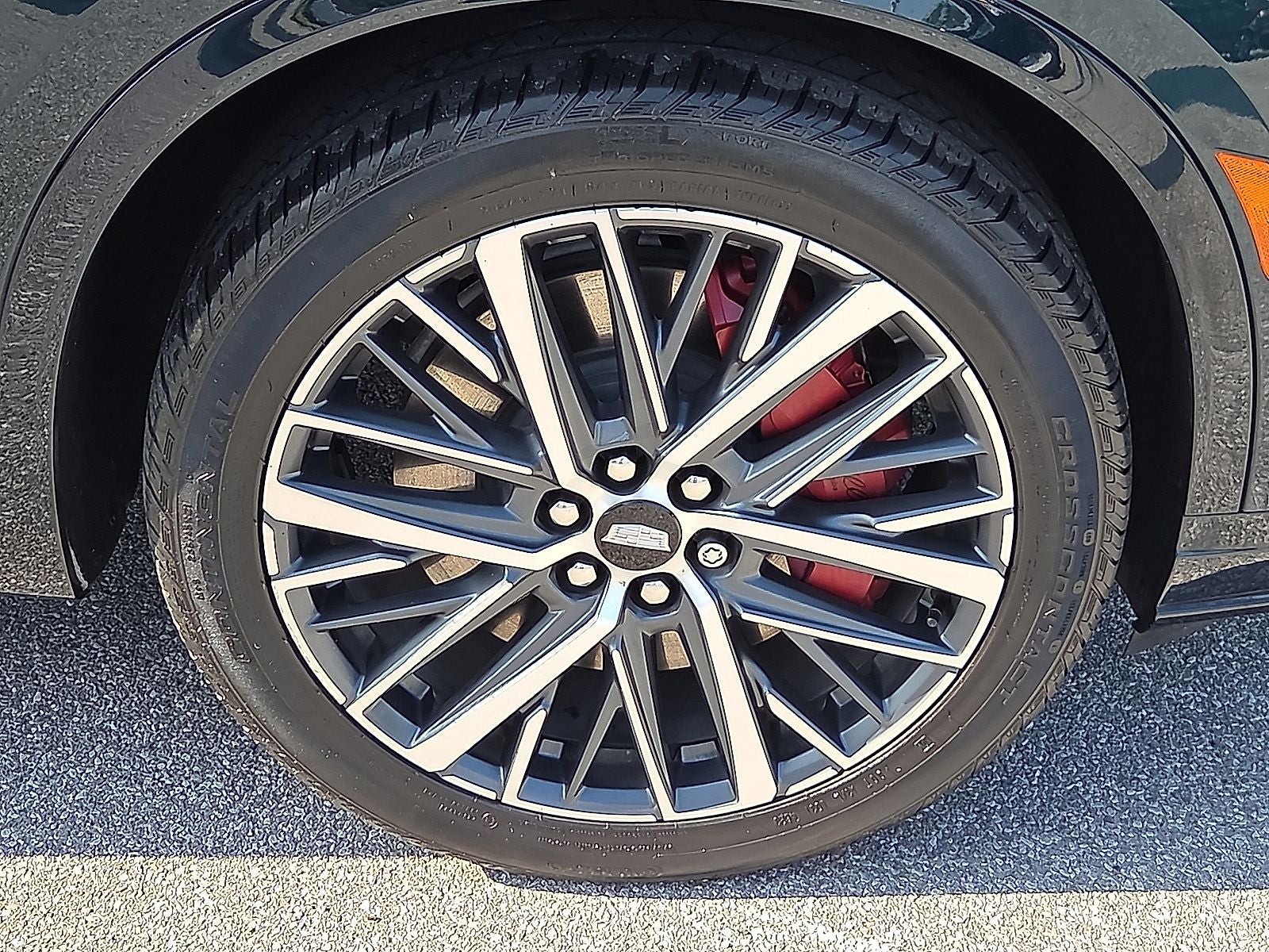 2024 Cadillac XT6 Sport