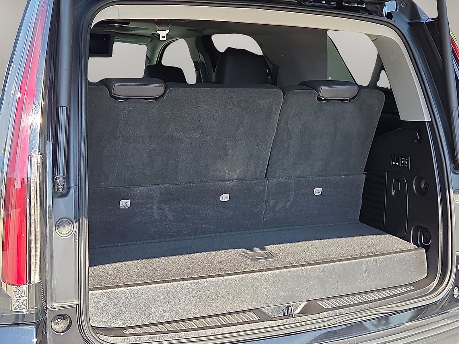 2018 Cadillac Escalade Premium Luxury