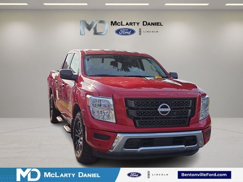 2023 Nissan Titan SV