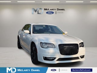 2022 Chrysler 300 Touring