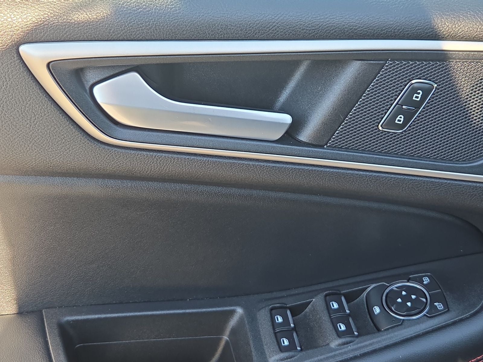 2021 Ford Edge ST Line