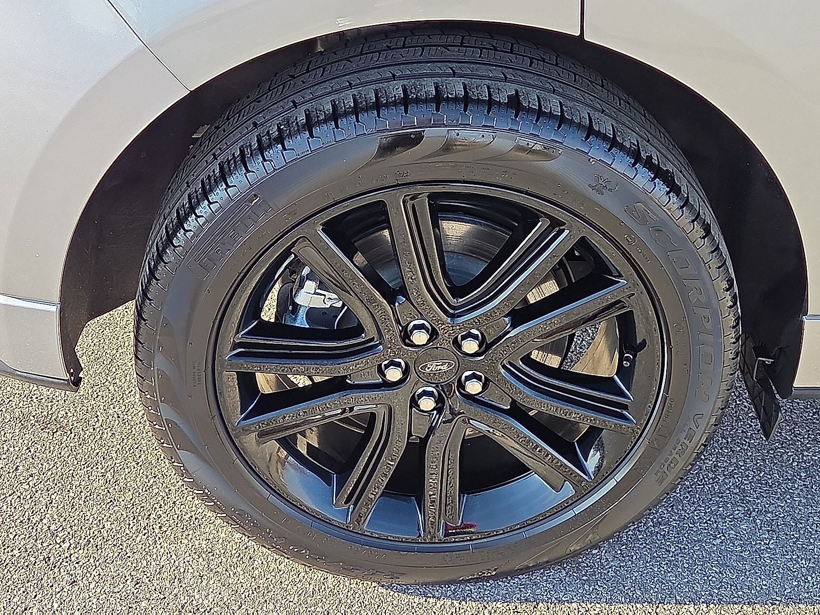 2024 Ford Edge ST Line