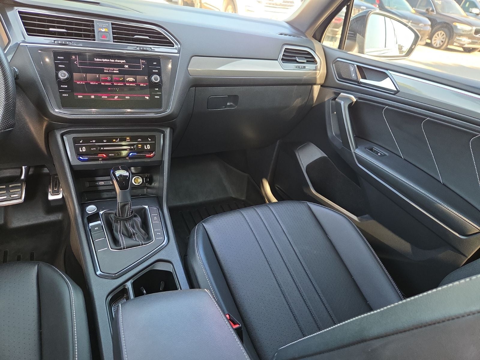 2023 Volkswagen Tiguan 2.0T SE R-Line Black