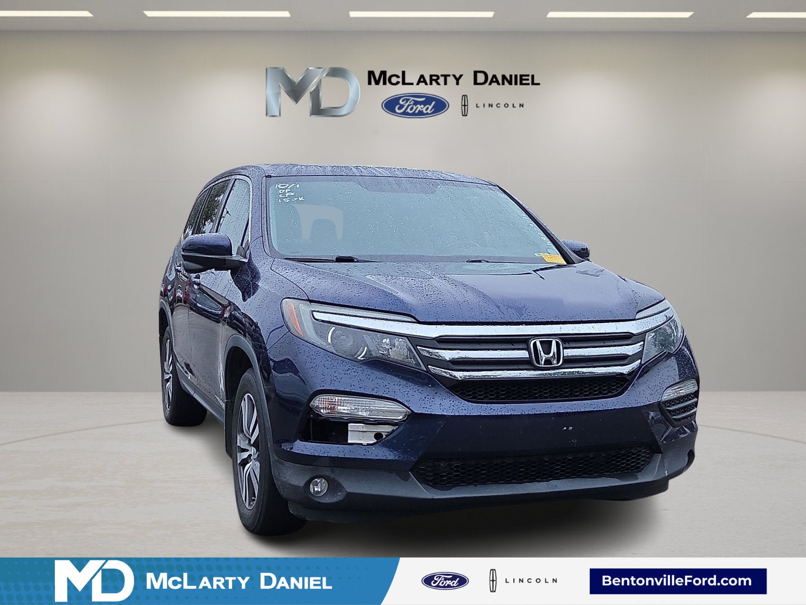 2017 Honda Pilot EX-L w/Rear Entertainment System