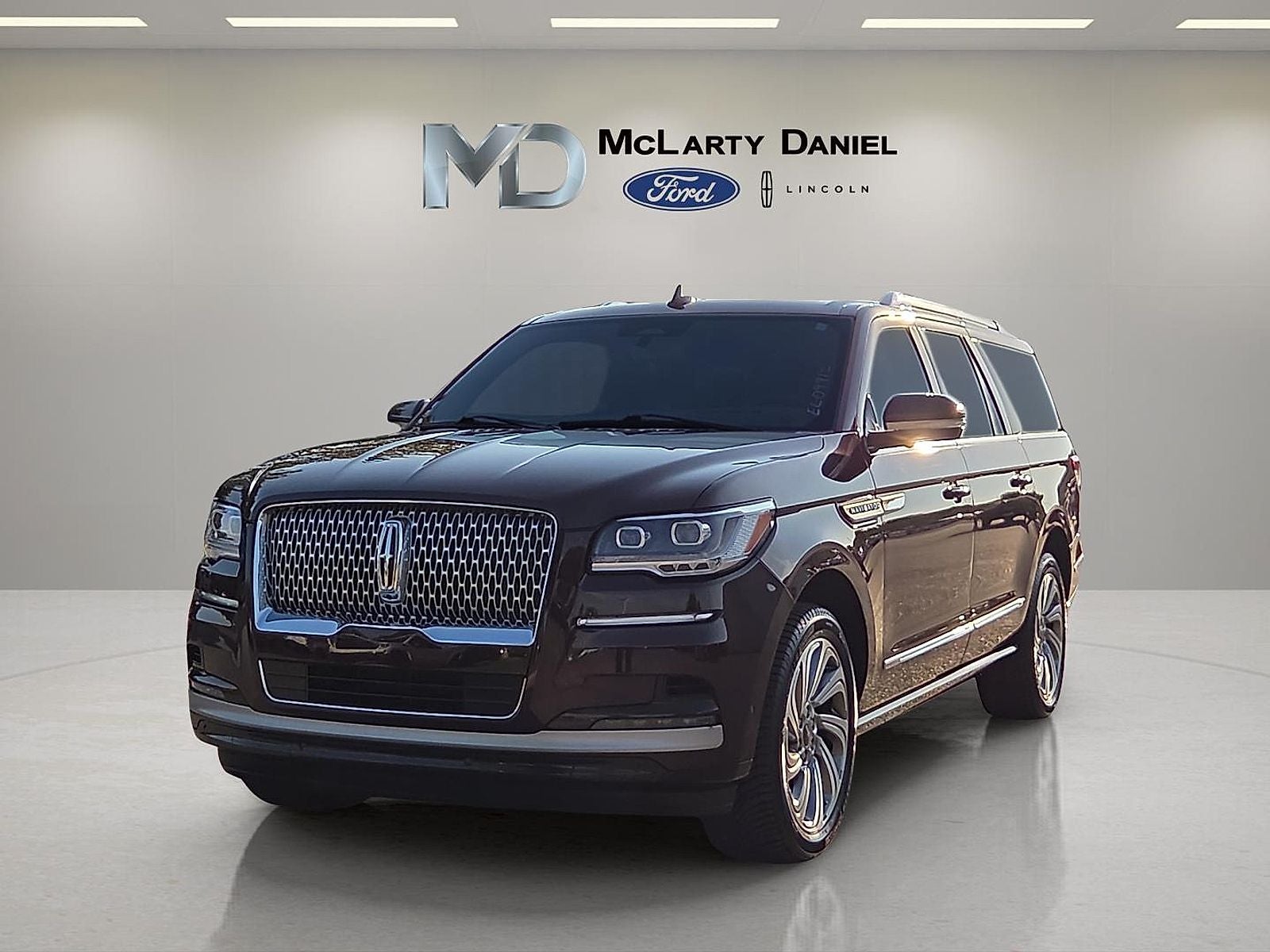 2023 Lincoln Navigator L Reserve