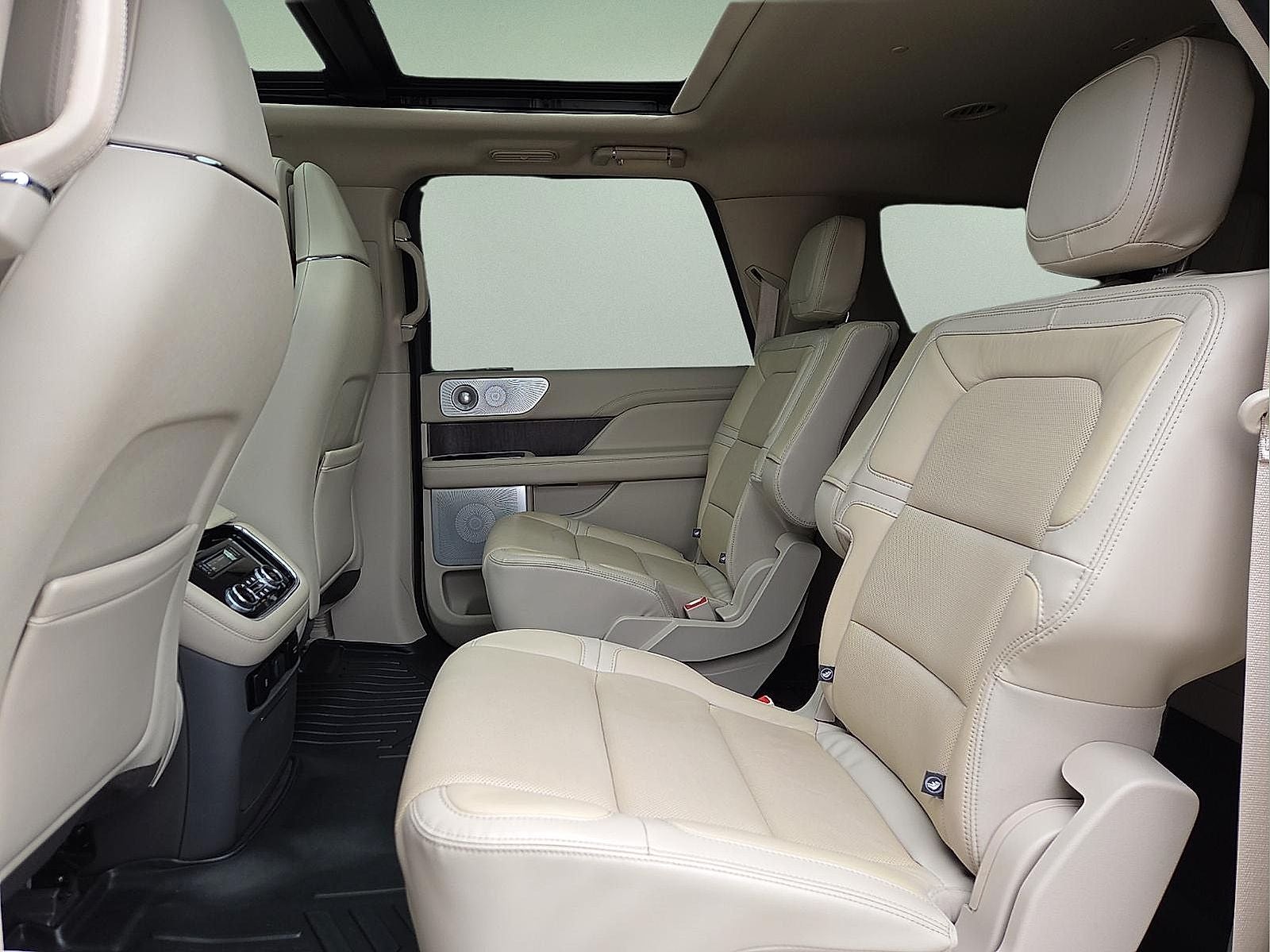 2021 Lincoln Navigator L Reserve