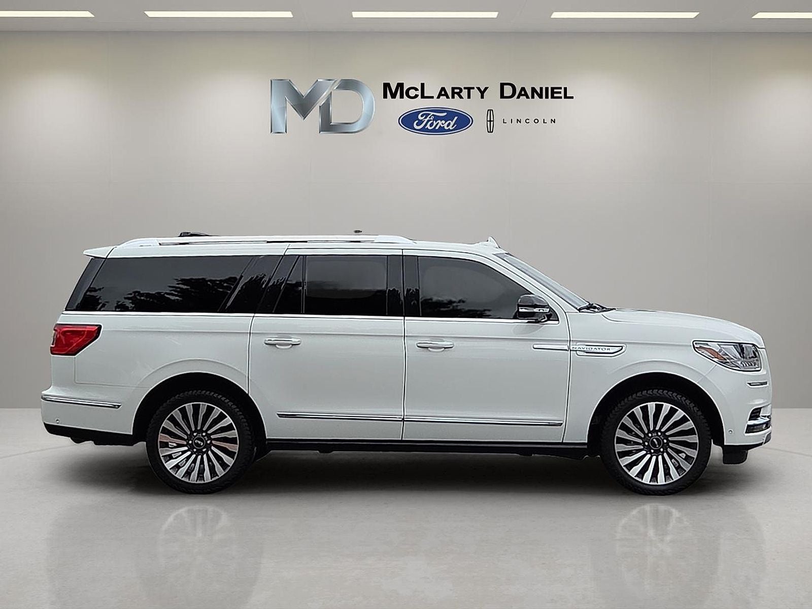 2021 Lincoln Navigator L Reserve