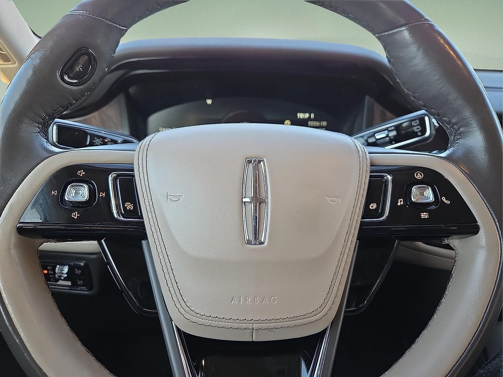 2022 Lincoln Aviator Plug-In Hybrid Grand Touring