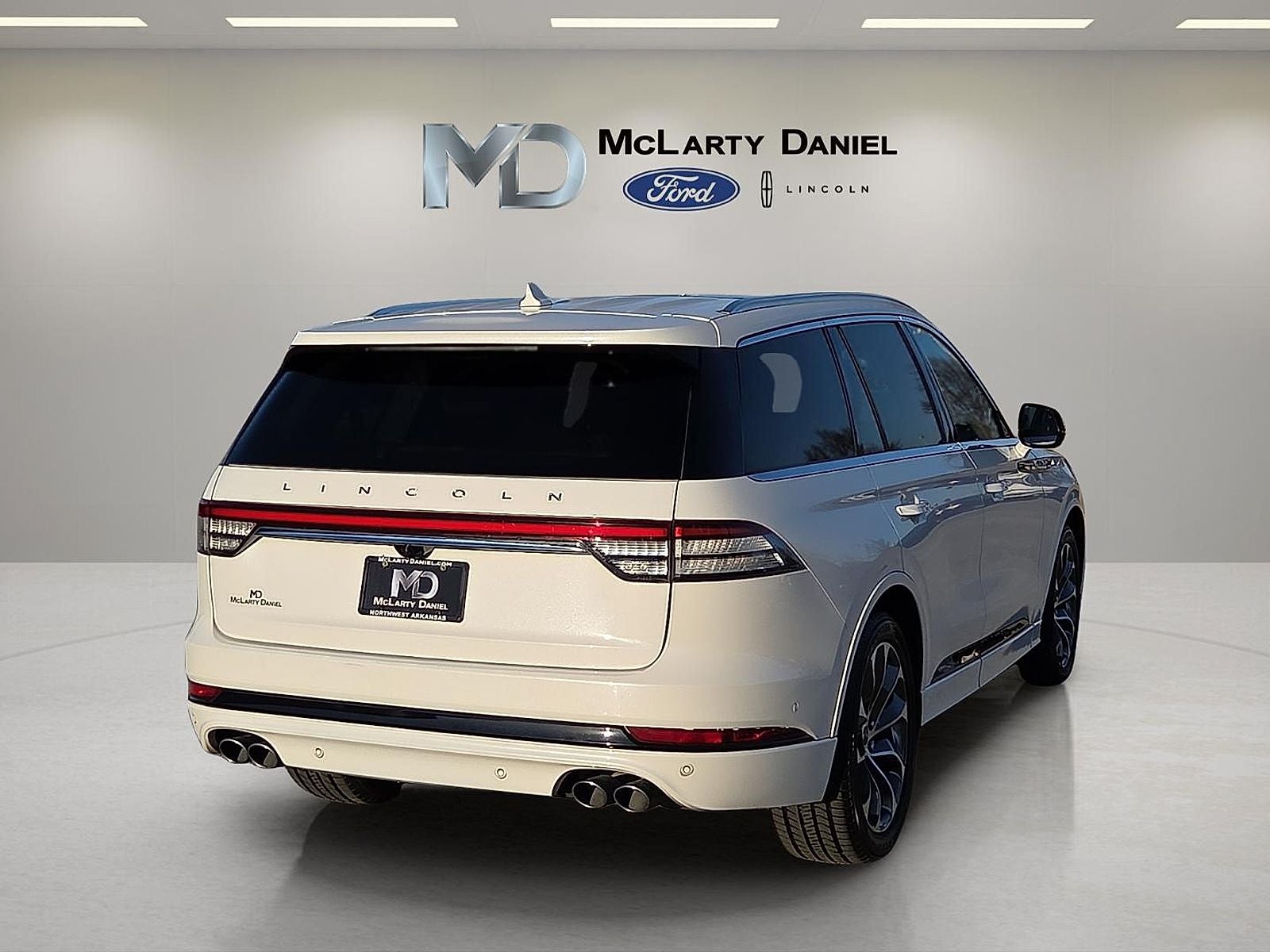 2022 Lincoln Aviator Plug-In Hybrid Grand Touring