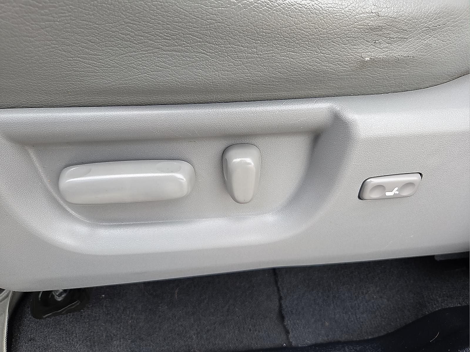 2012 Toyota Tundra Grade 4.6L V8