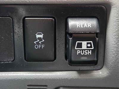 2012 Toyota Tundra Grade 4.6L V8