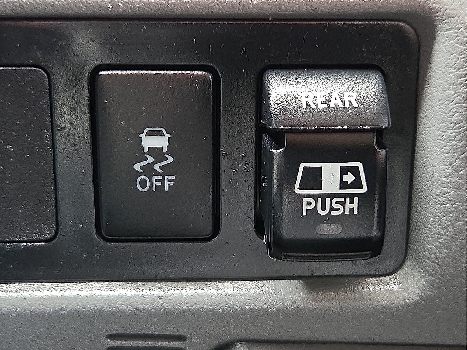 2012 Toyota Tundra Grade 4.6L V8