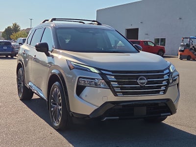 2025 Nissan Rogue Platinum