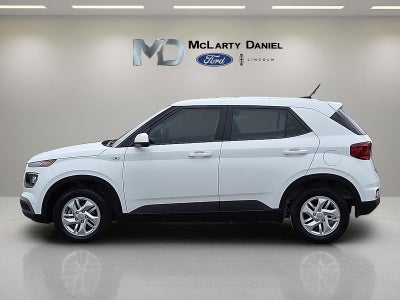 2025 Hyundai Venue SE