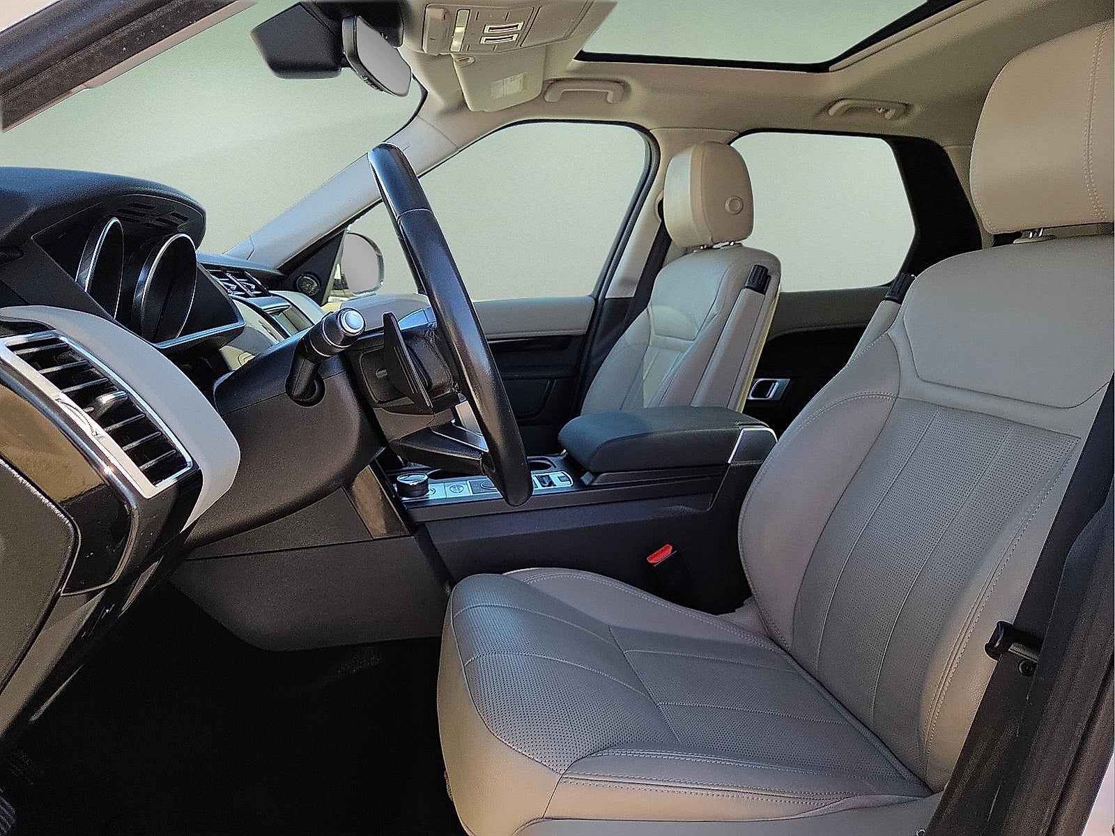 2019 Land Rover Discovery SE