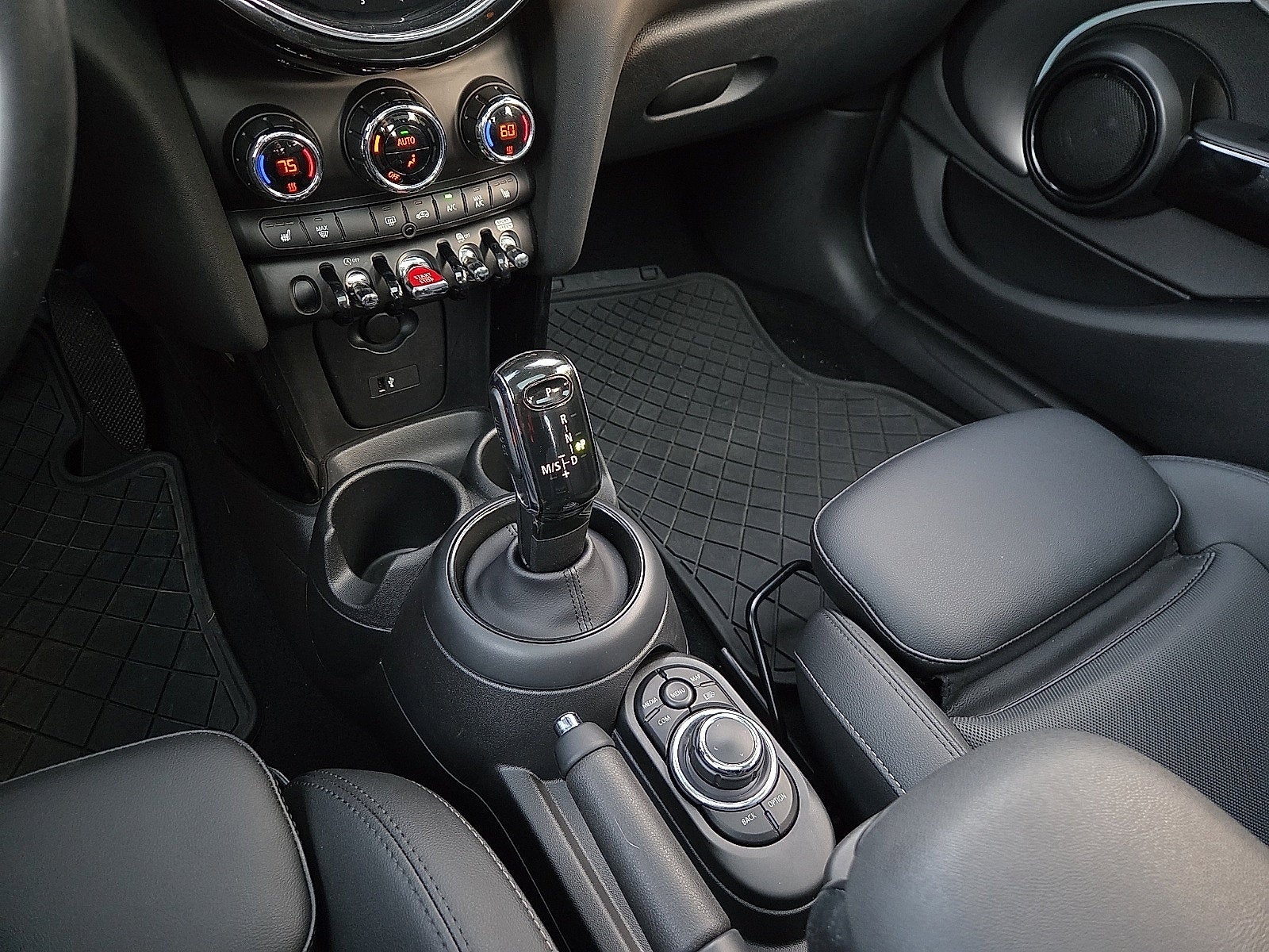 2023 MINI Cooper S Signature