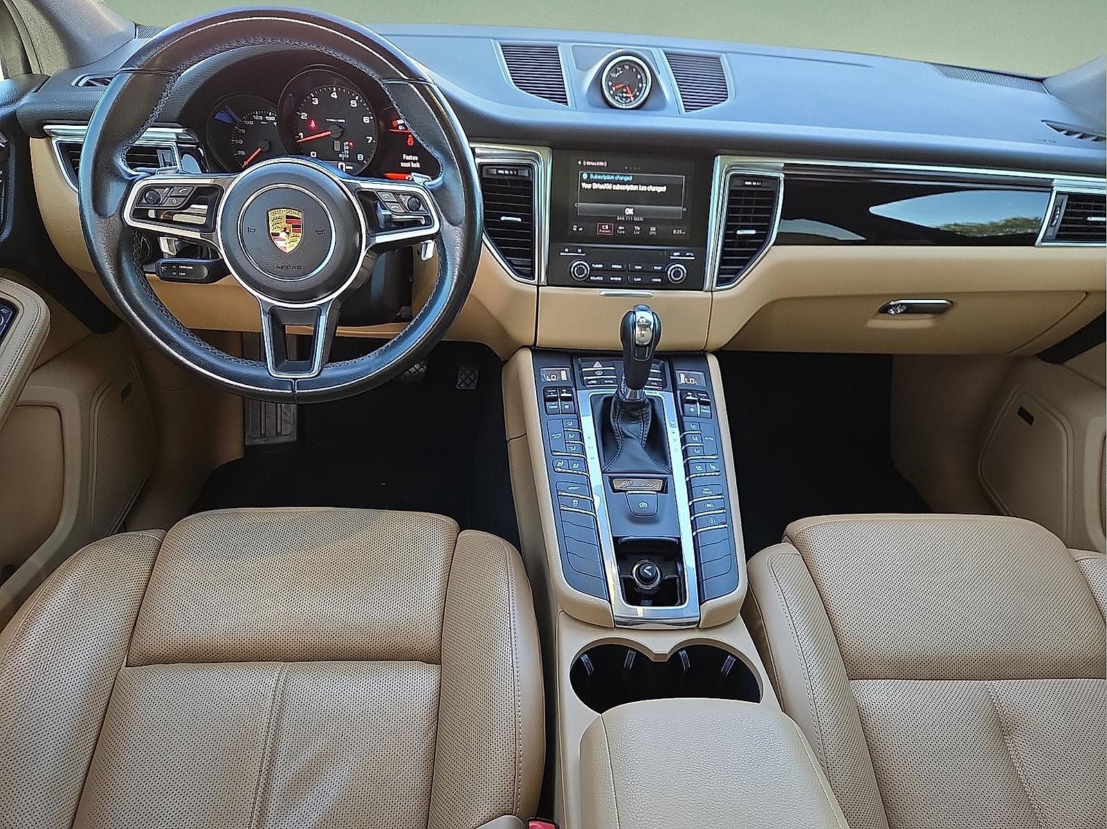 2018 Porsche Macan Base