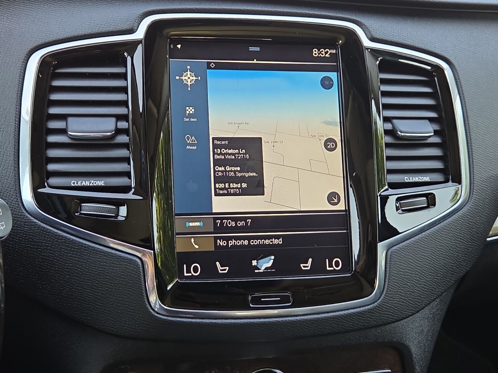 2016 Volvo XC90 T6 Momentum
