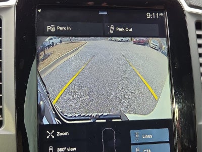 2018 Volvo XC90 T6 Momentum